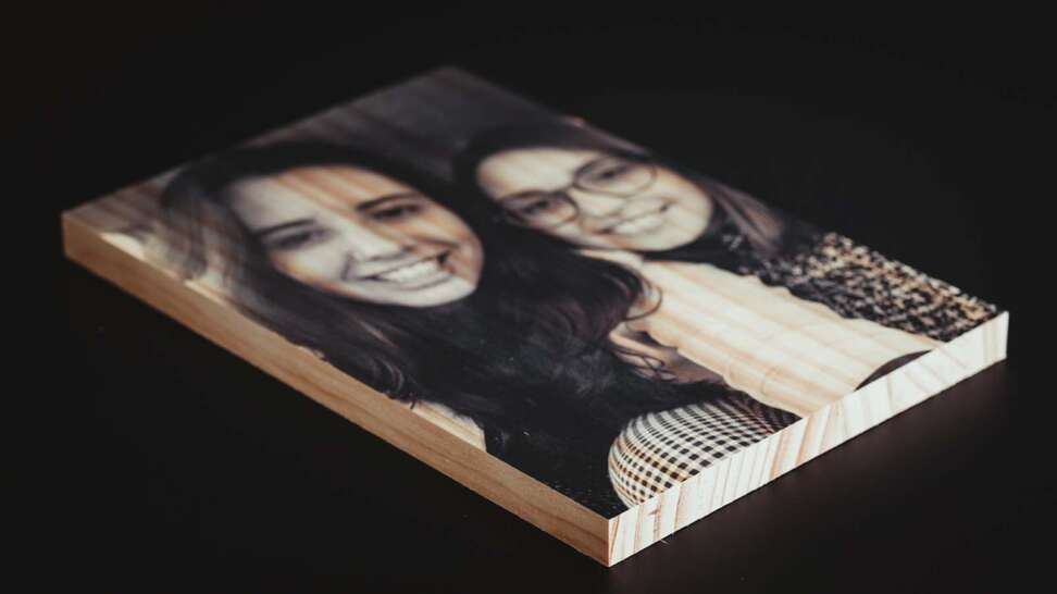 ¿Cómo imprimir tus fotos en madera de pino?